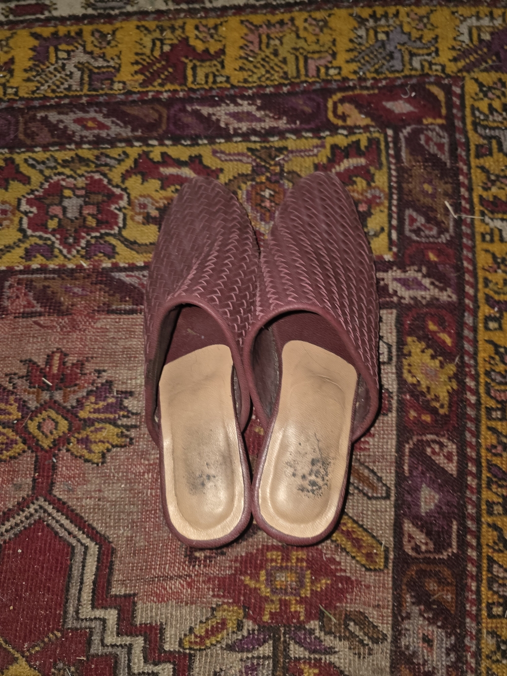 Women's Woven Slip-On Mule in Burgundy